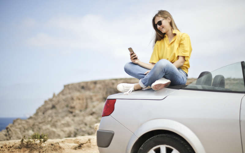 millennials save money